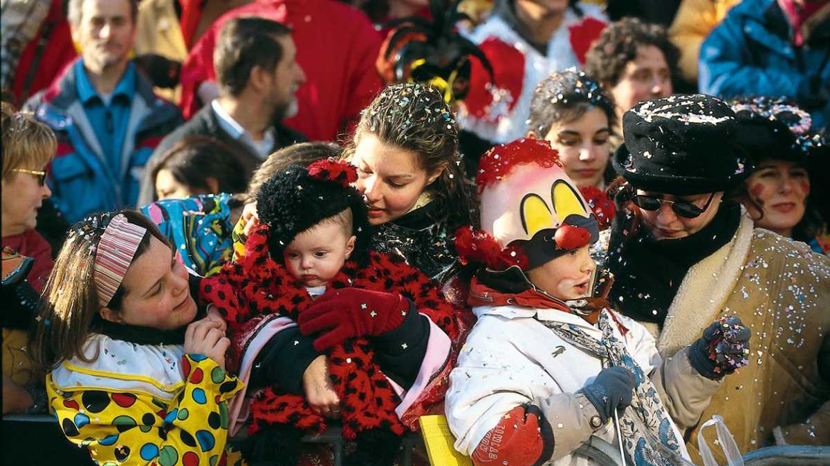 Cosenza con Bambini: Una Guida Familiare alla Scoperta della Città