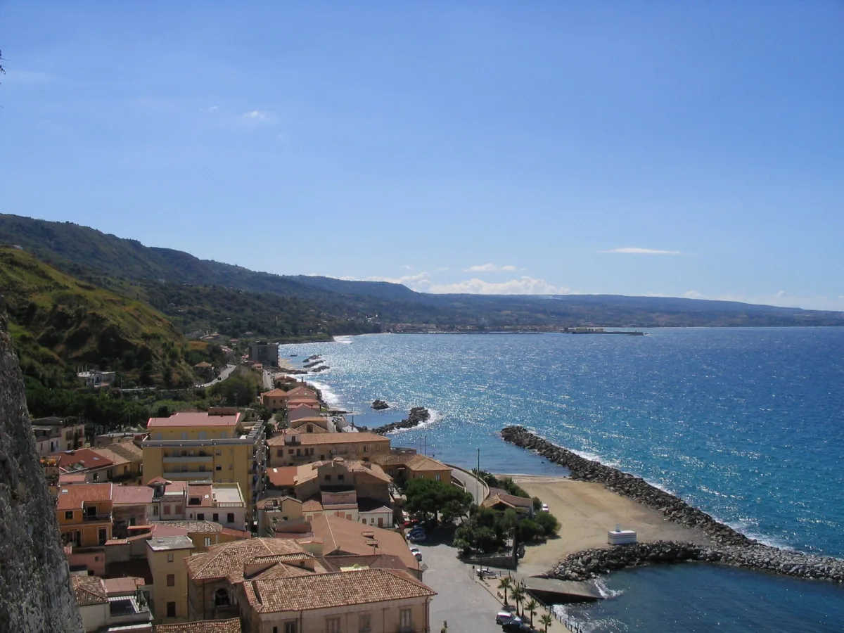 Guida Pratica per Arrivare a Pizzo, Calabria