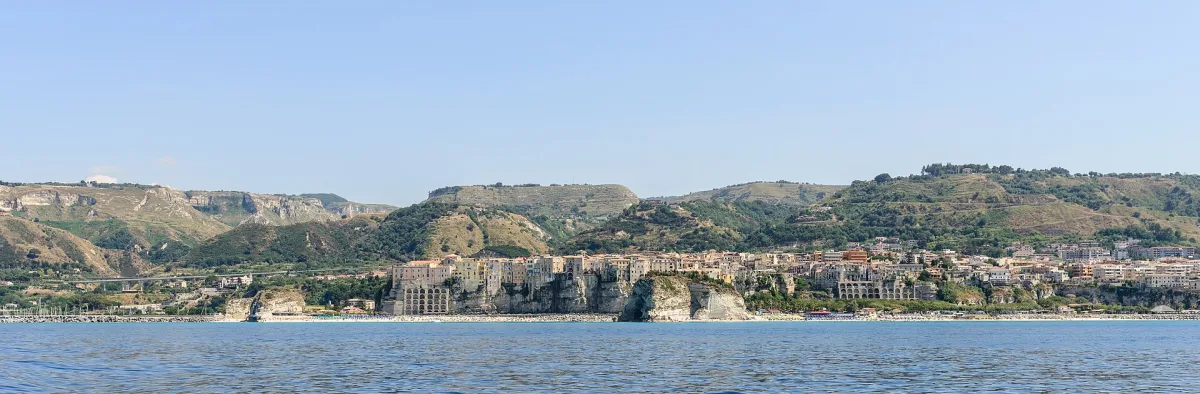 I migliori trekking vicino a Reggio Calabria: esplora la natura calabrese