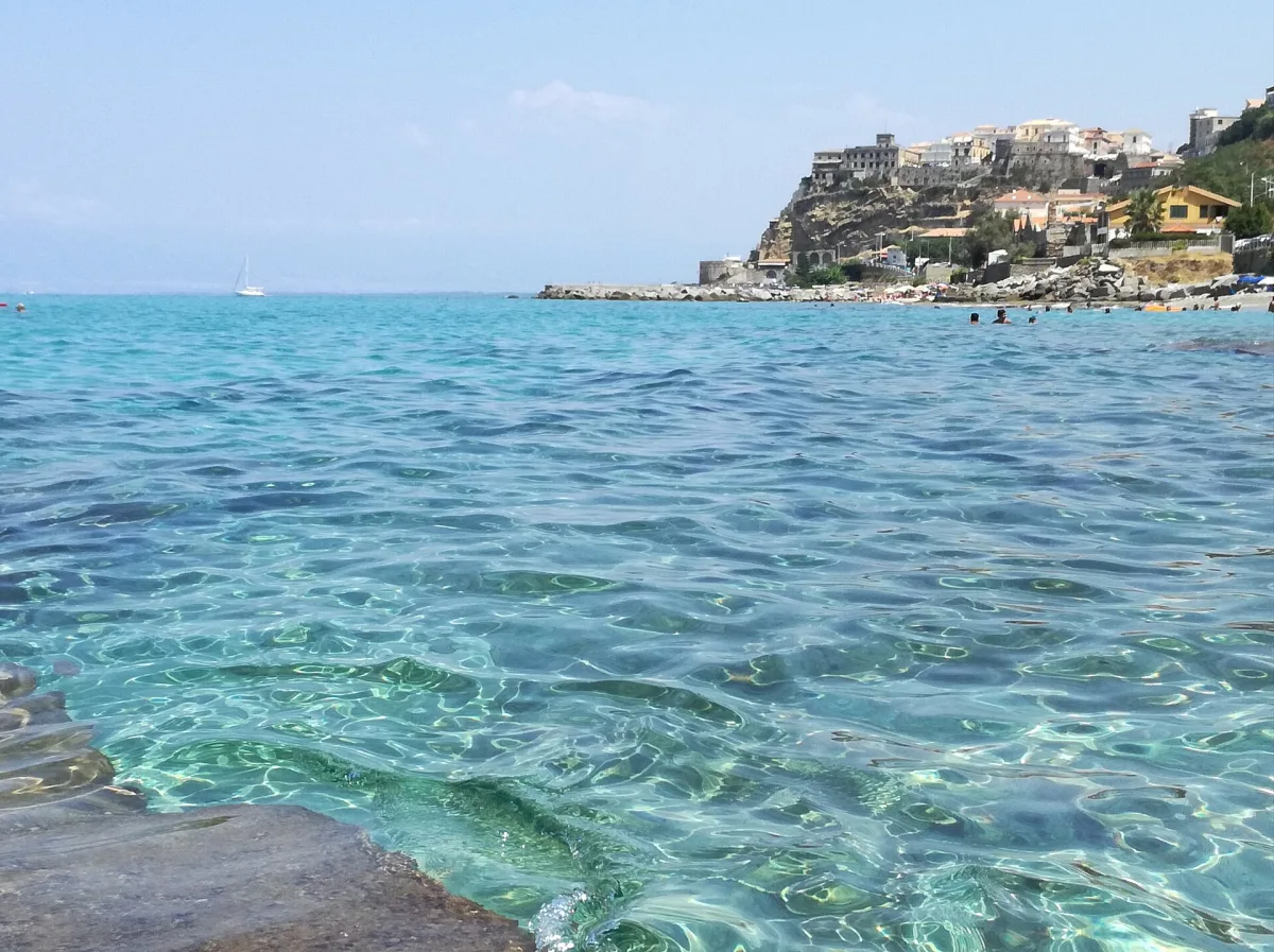 Le Spiagge Più Belle di Pizzo: Un Paradiso da Scoprire