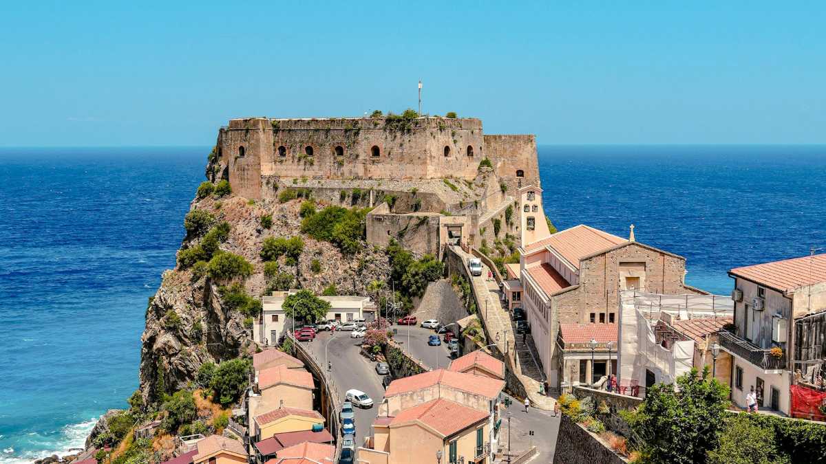 Cosa vedere a Scilla: un viaggio tra storia e natura