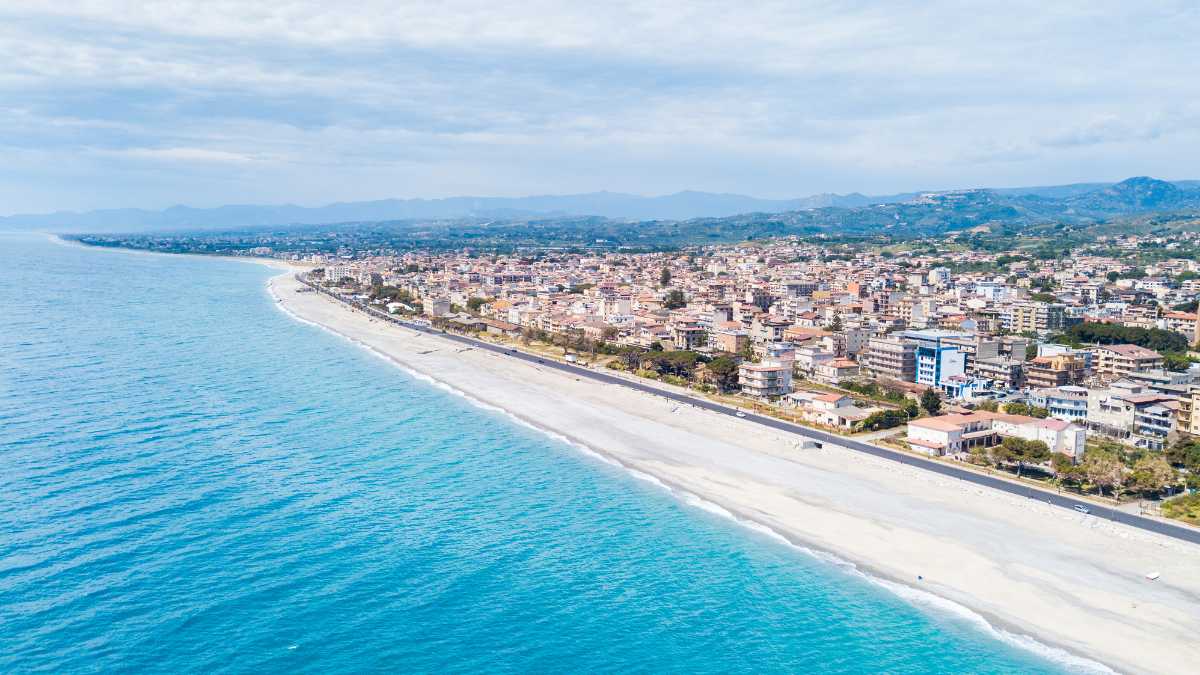 Feste ed Eventi a Locri: Scopri la Tradizione e la Cultura della Magna Grecia