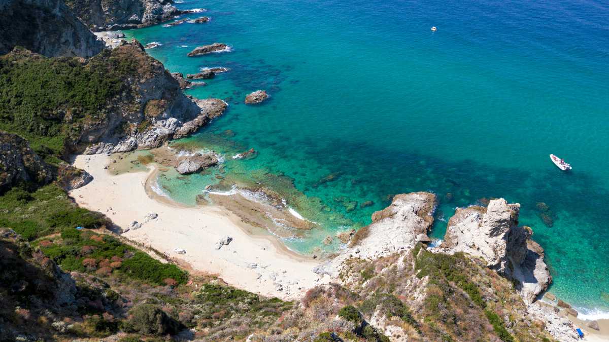 Scoprire Reggio Calabria con i Bambini: Avventure in Famiglia