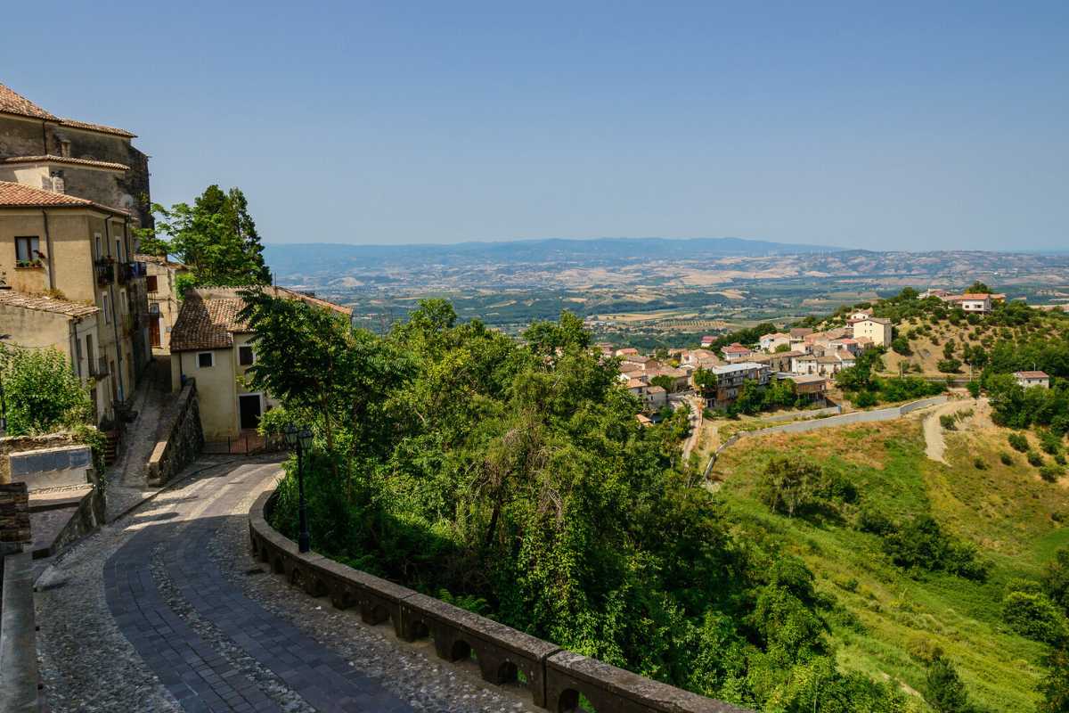 Viste panoramiche del Parco Nazionale della Sila con natura incontaminata